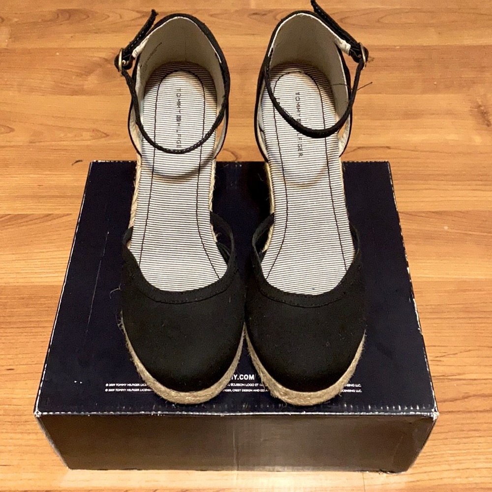 Tommy Hilfiger Wedges